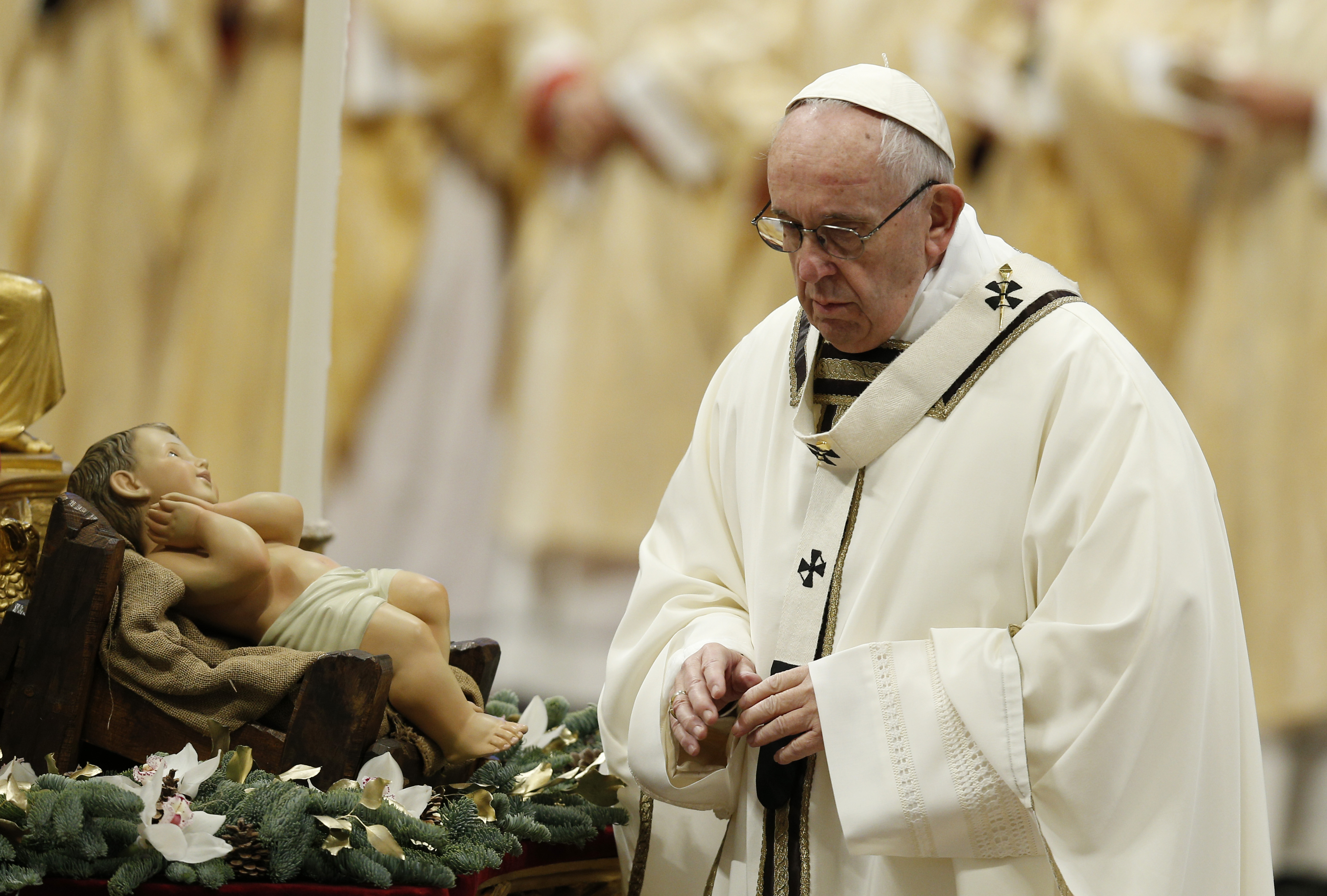 Seek Jesus, adore him and serve him and others, pope says on Epiphany