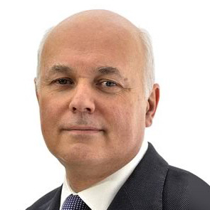 Duncan Smith defends benefit cuts criticised by Cardinal Nichols