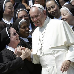 Pope Francis sets up commission to look at the question of female deacons
