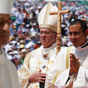 Francis reveals hopes for Synod on Family during Ecuador Mass