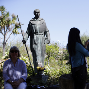 Vandals attack statue of St Junipero after his canonisation