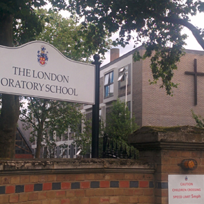 London Oratory school criticised for favouring white middle classes