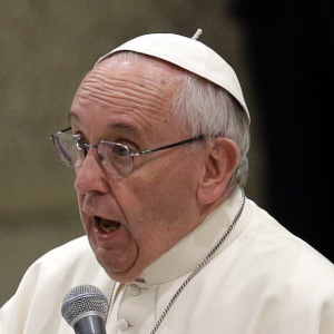 Hope is gift from God that helps us see beyond pain, Pope said