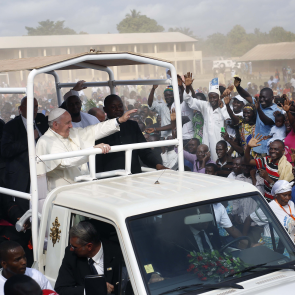 Pope in Africa: Francis praises 'ecumenism of blood' of Anglican and Catholic martyrs in Uganda 