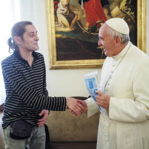 Pope interviewed by homeless man for The Big Issue
