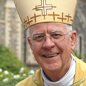 Bishops in England and Wales want married priests, says Hollis