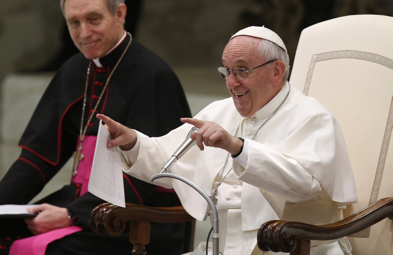 Homilies must help people reflect, not send them to sleep, pope says