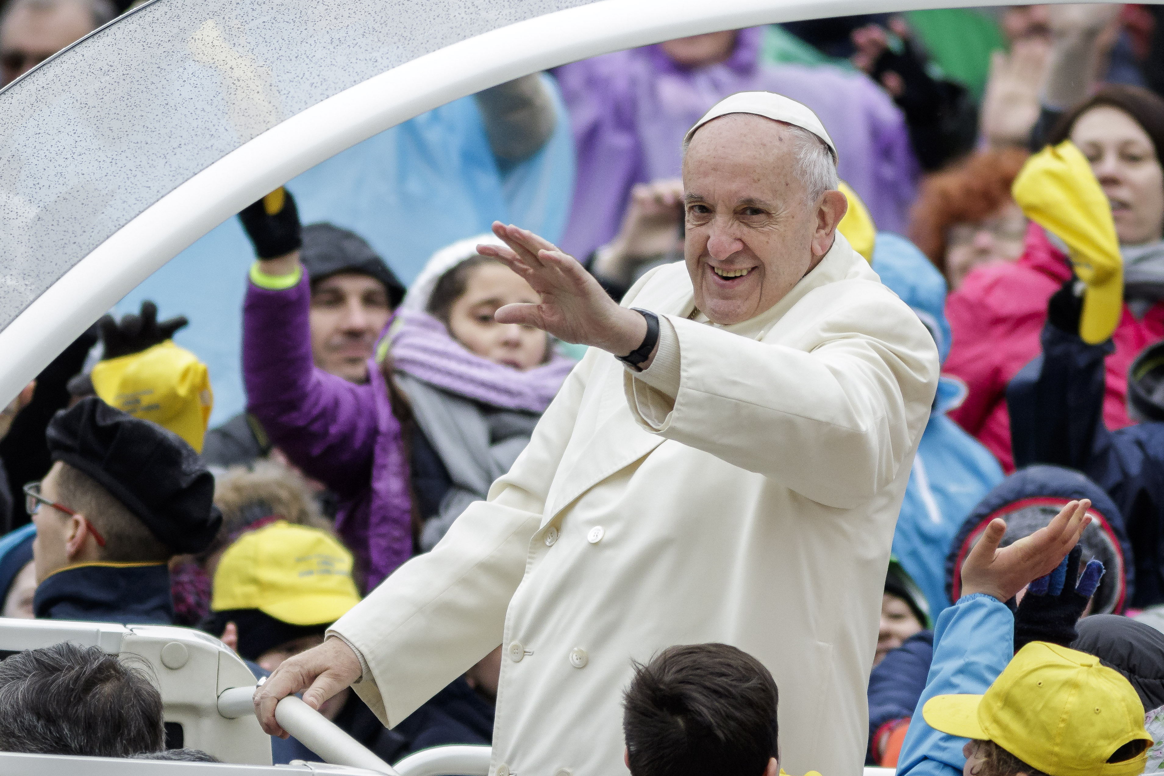 Pope updates resignation norms for Curia prelates