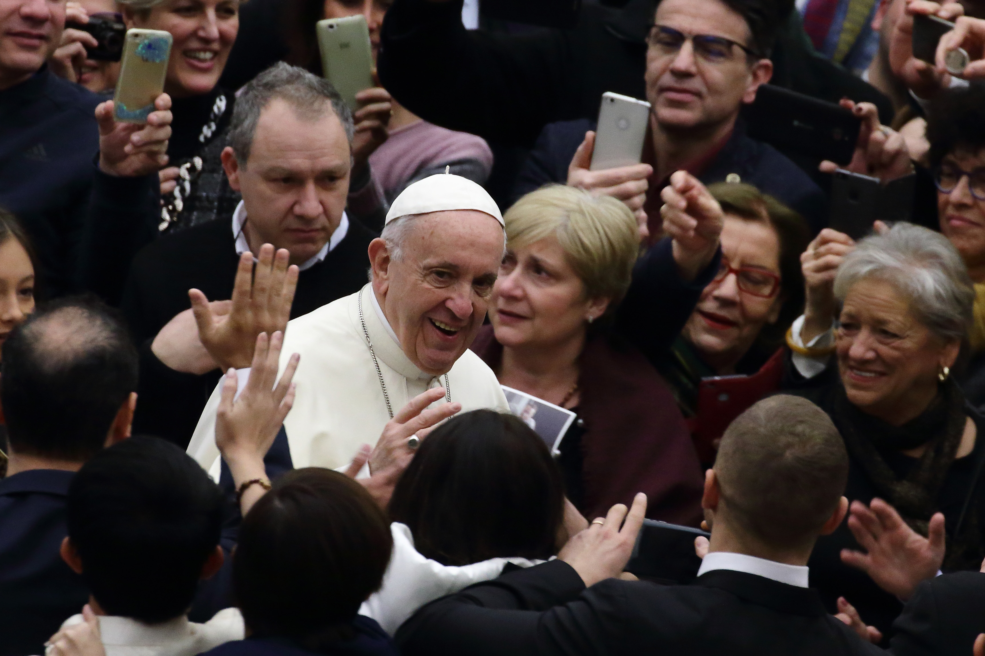 Most US Catholics still view Pope Francis favourably
