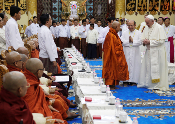 Pope calls for closer co-operation in meeting with Myanmar's Buddhist elders  