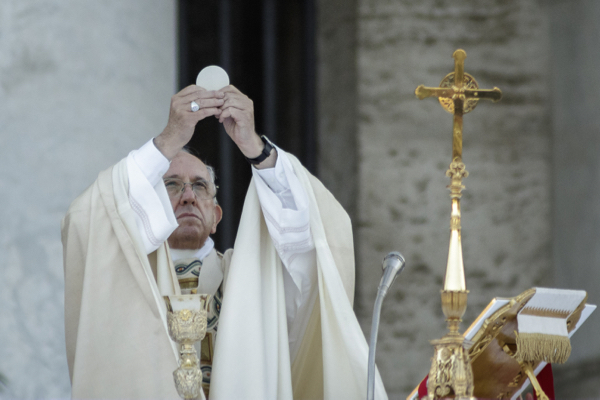Vatican denies 'utterly false' reports of Ecumenical Mass 