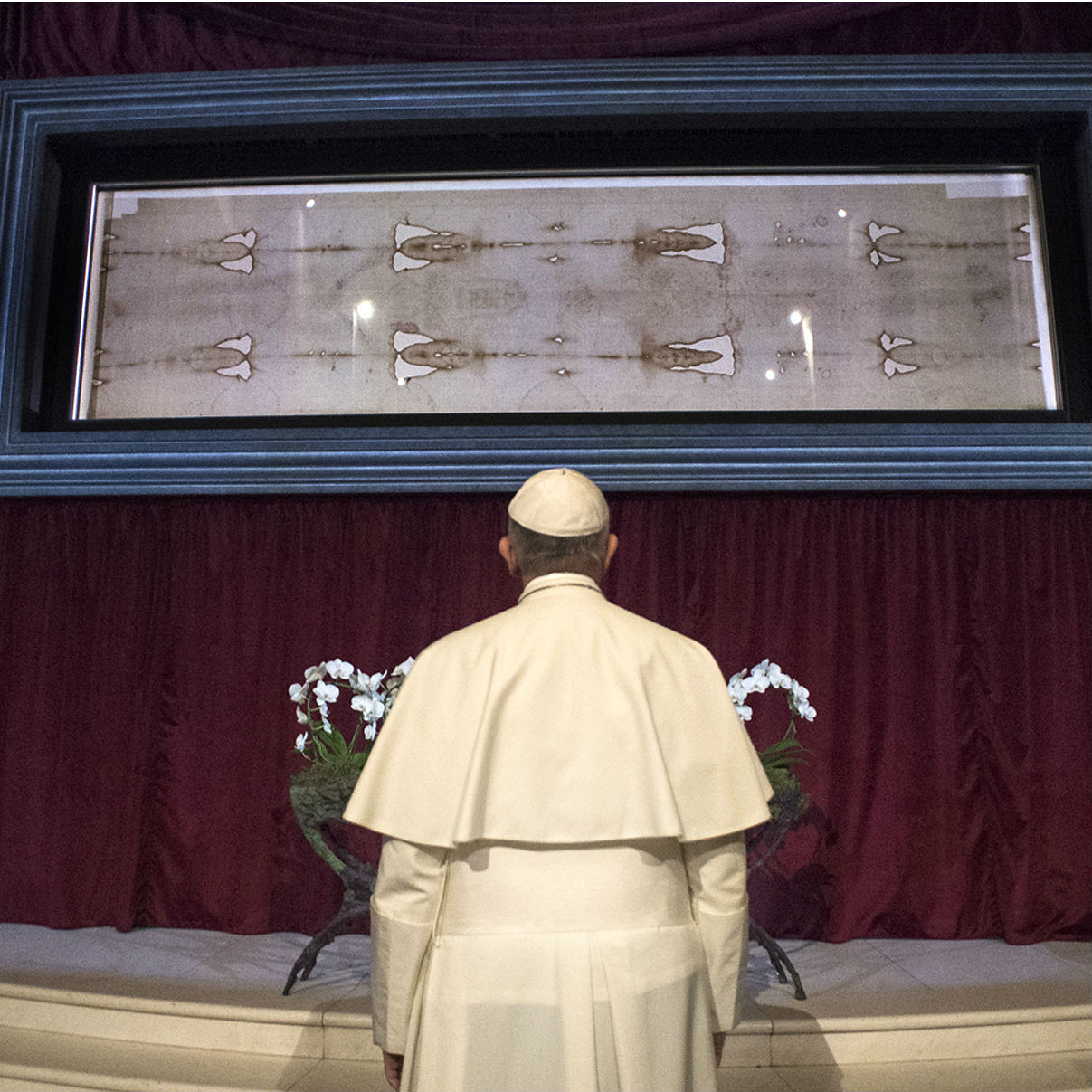 Shroud of Turin marked with blood of a victim of torture, new scientific study reveals