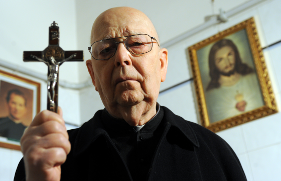 World famous exorcist Gabriel Amorth dies aged 91