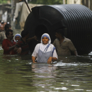 Indian Catholic churches cancel Christmas to aid flood victims in Chennai