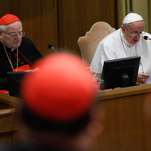 Consistory discusses need for qualified lay people 