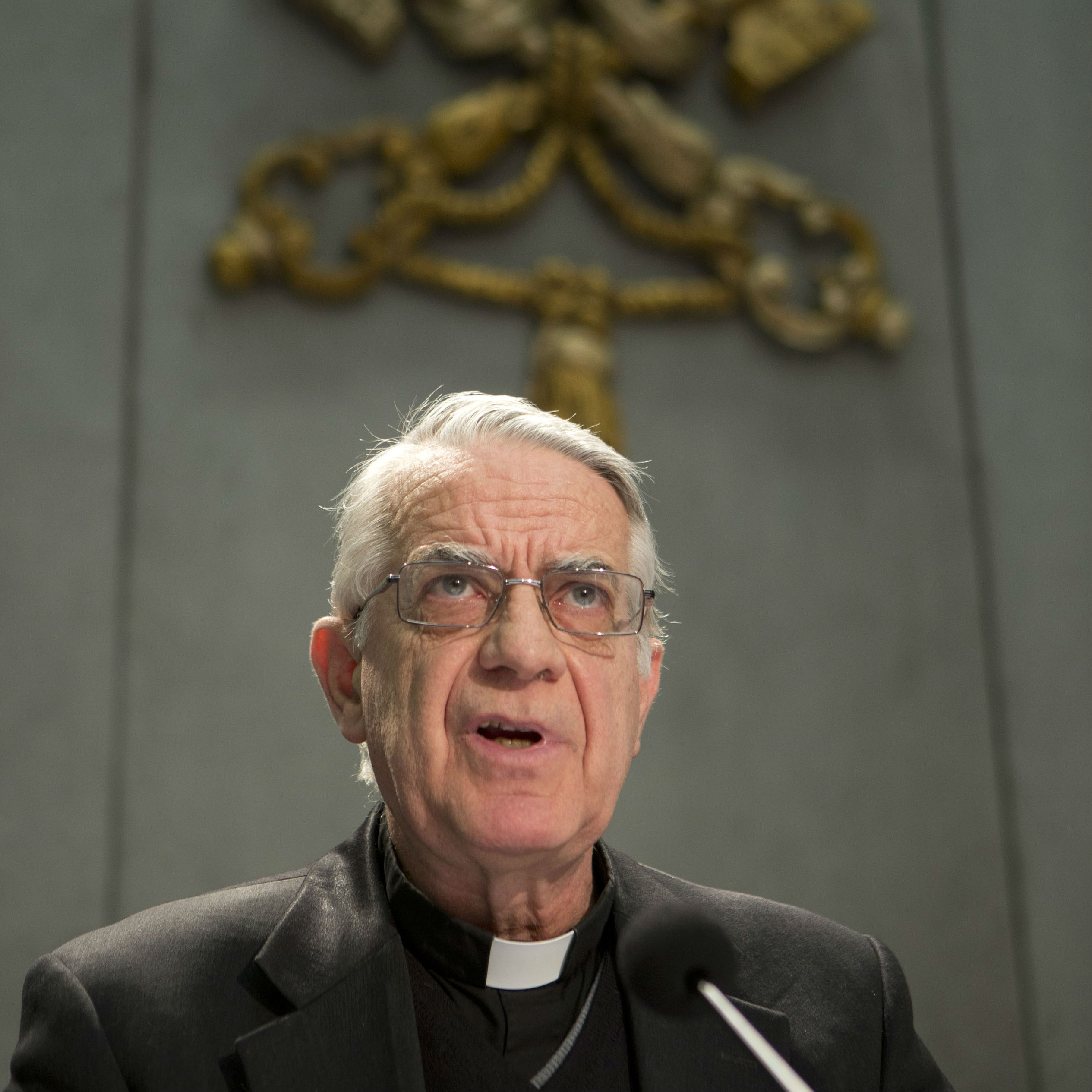 Vatican bank supervisors step down over management differences