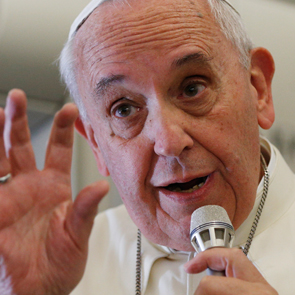 Pope tells Catholics to practise responsible parenthood