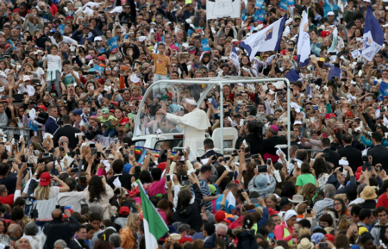 FATIMA@100: Pope says poor and sick are Church assets as he canonises shepherd children in Fatima