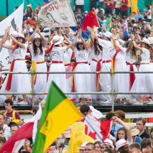 200,000 pilgrims brave deluge to celebrate opening Mass of World Youth Day