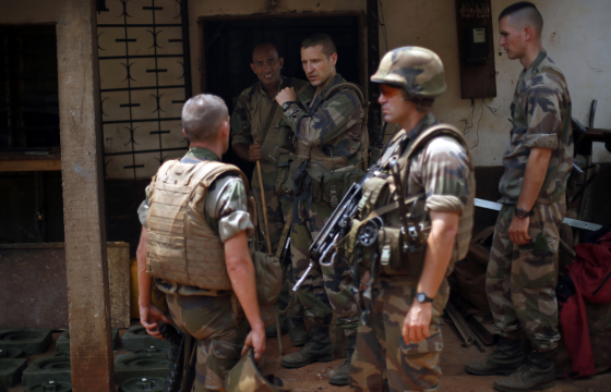 UN peacekeepers go house to house in the Central African Republic's capital Bangui