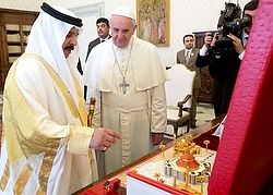Bahraini King with Pope Francis