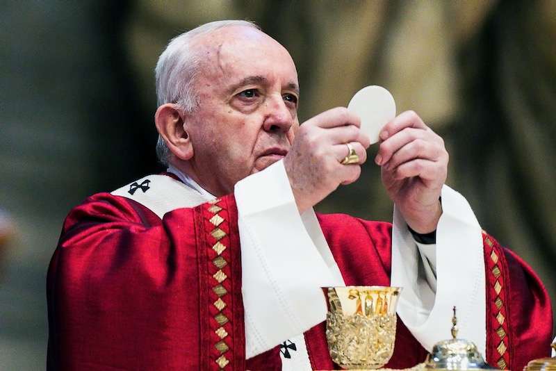 Francis' tough words for the Church – complaining stifles prophecy 