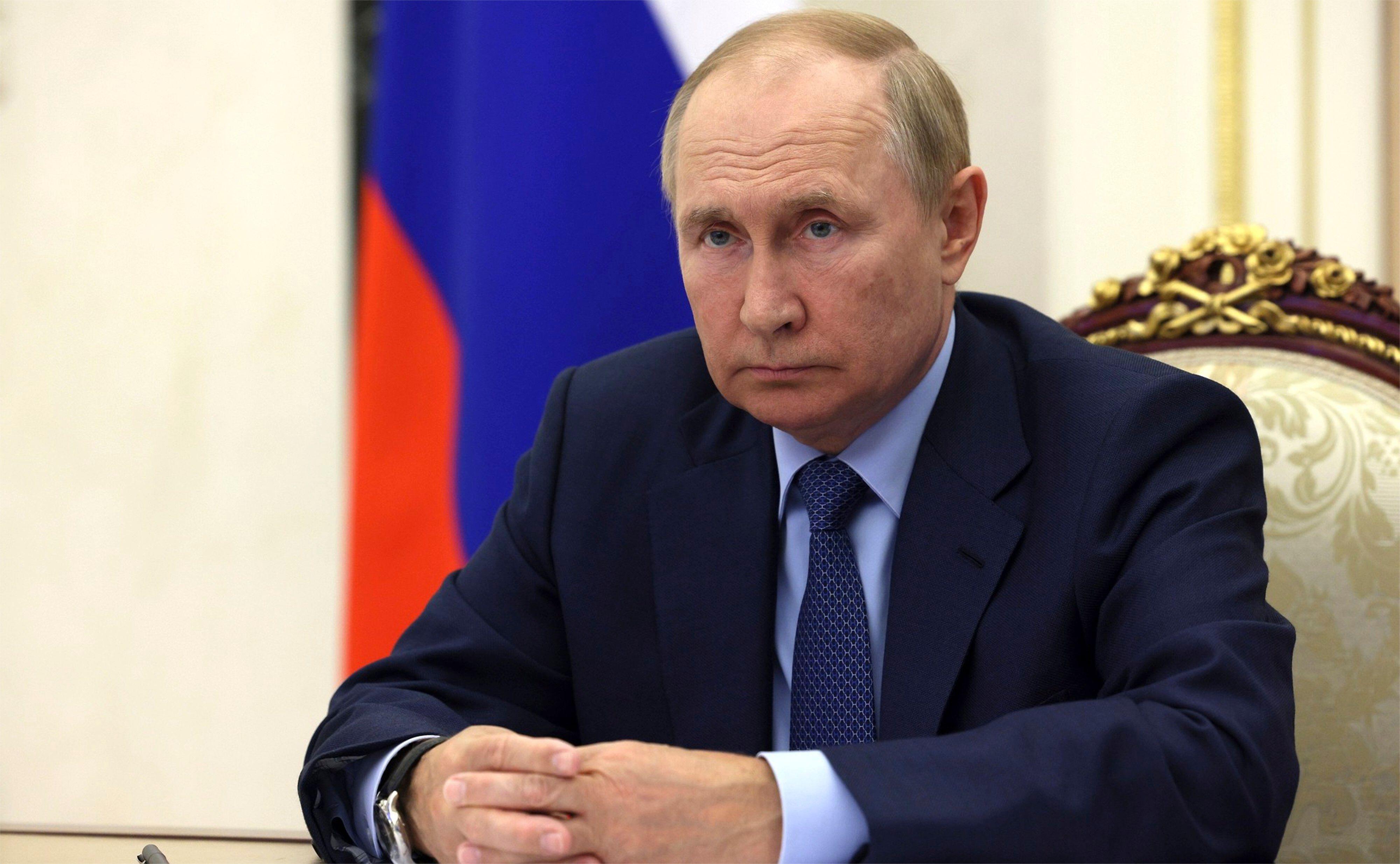 Why it might be time to lift some of the sanctions against Russia