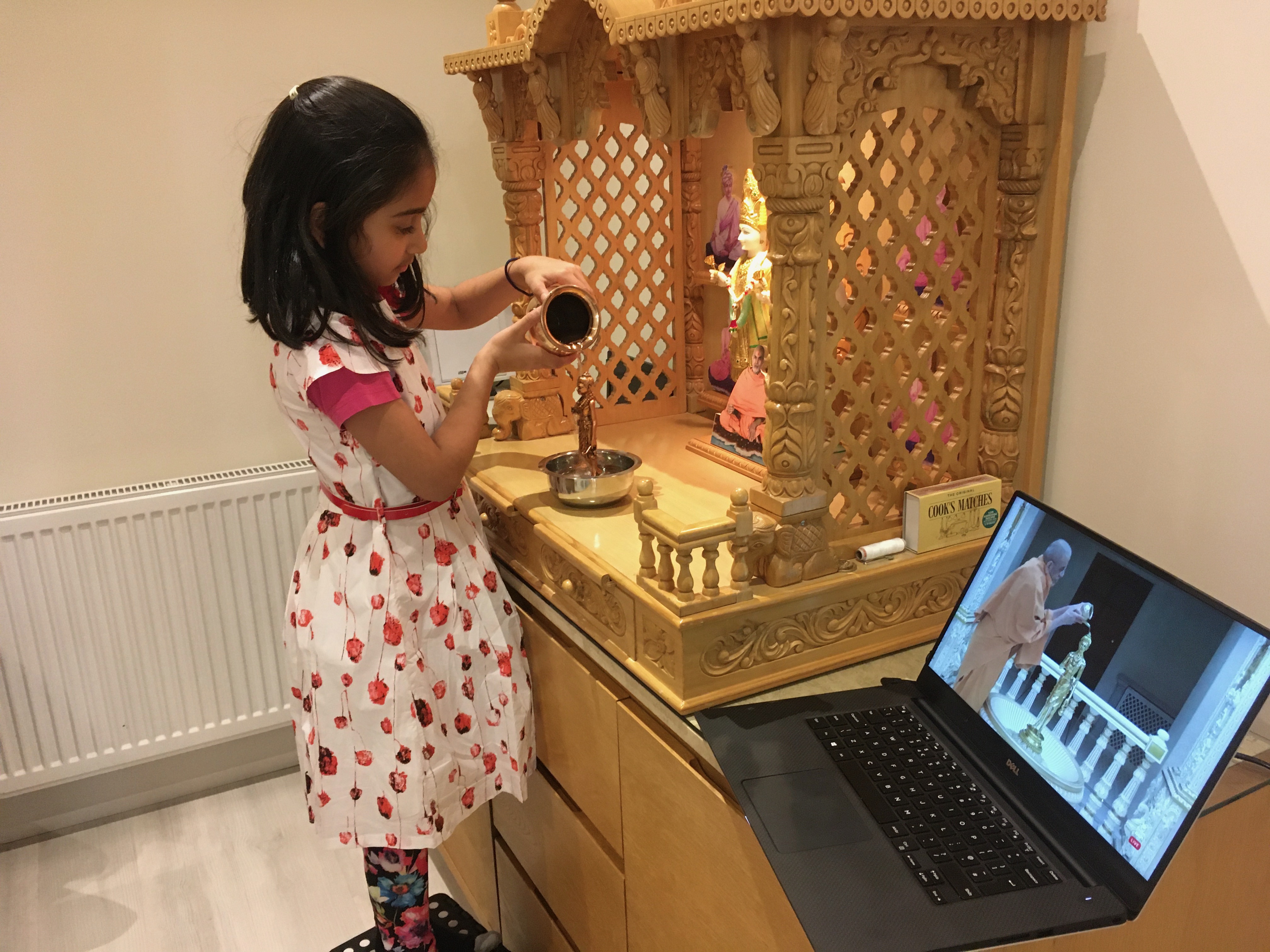 How technology and faith are helping Hindus in Britain through Covid-19