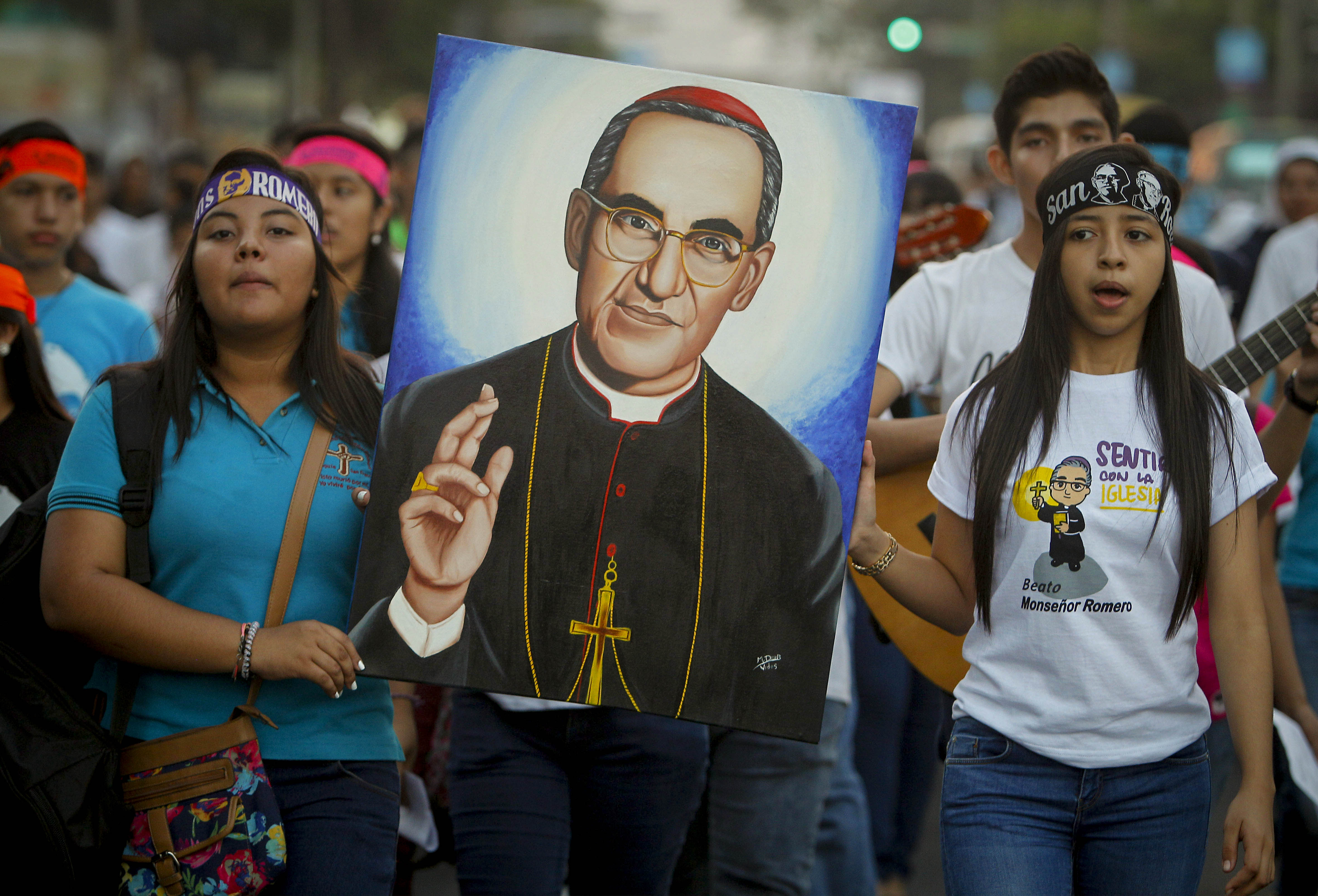 Pope Francis to canonise Oscar Romero in Rome 