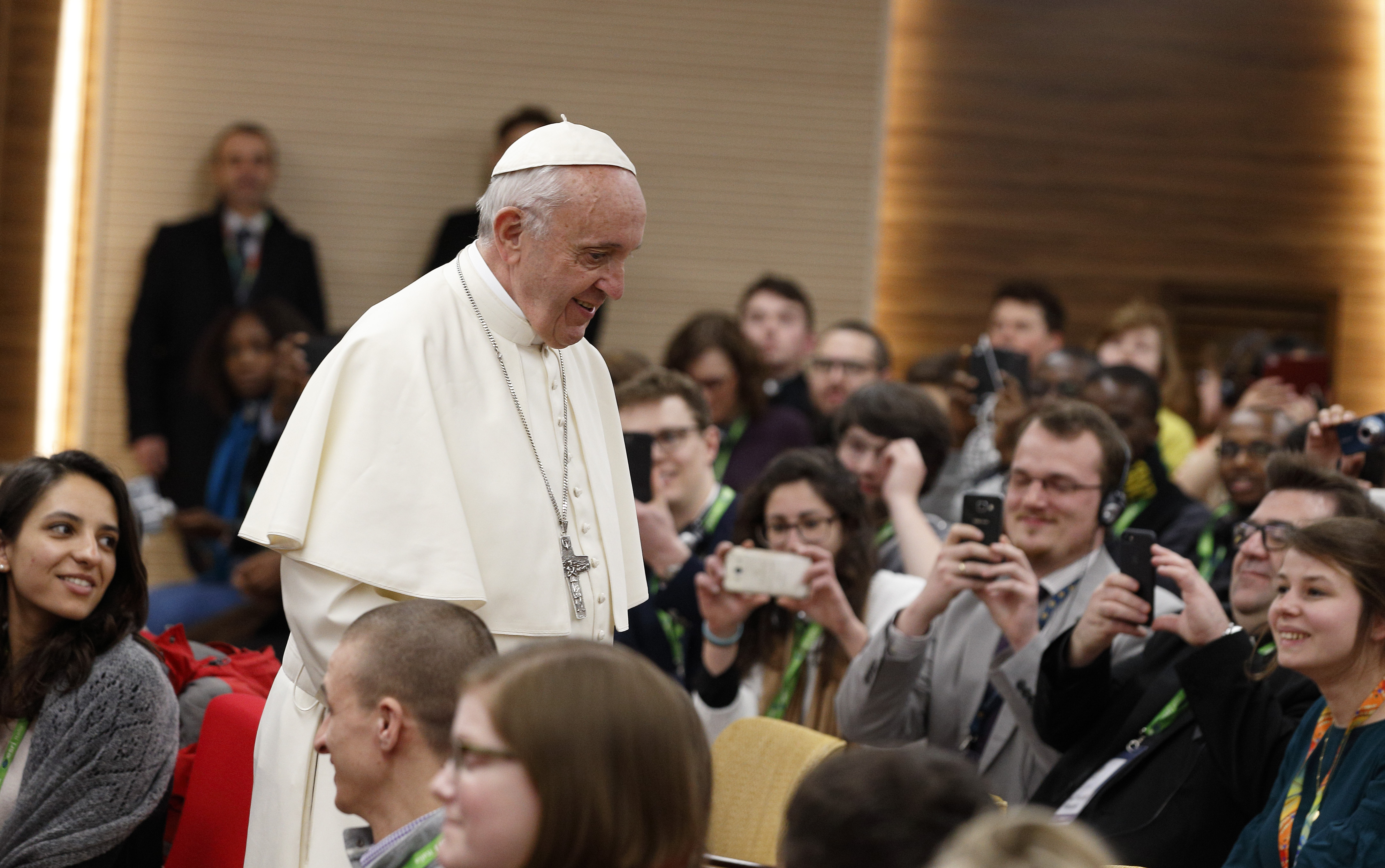 Synod working document: Young Catholics need church that listens to them