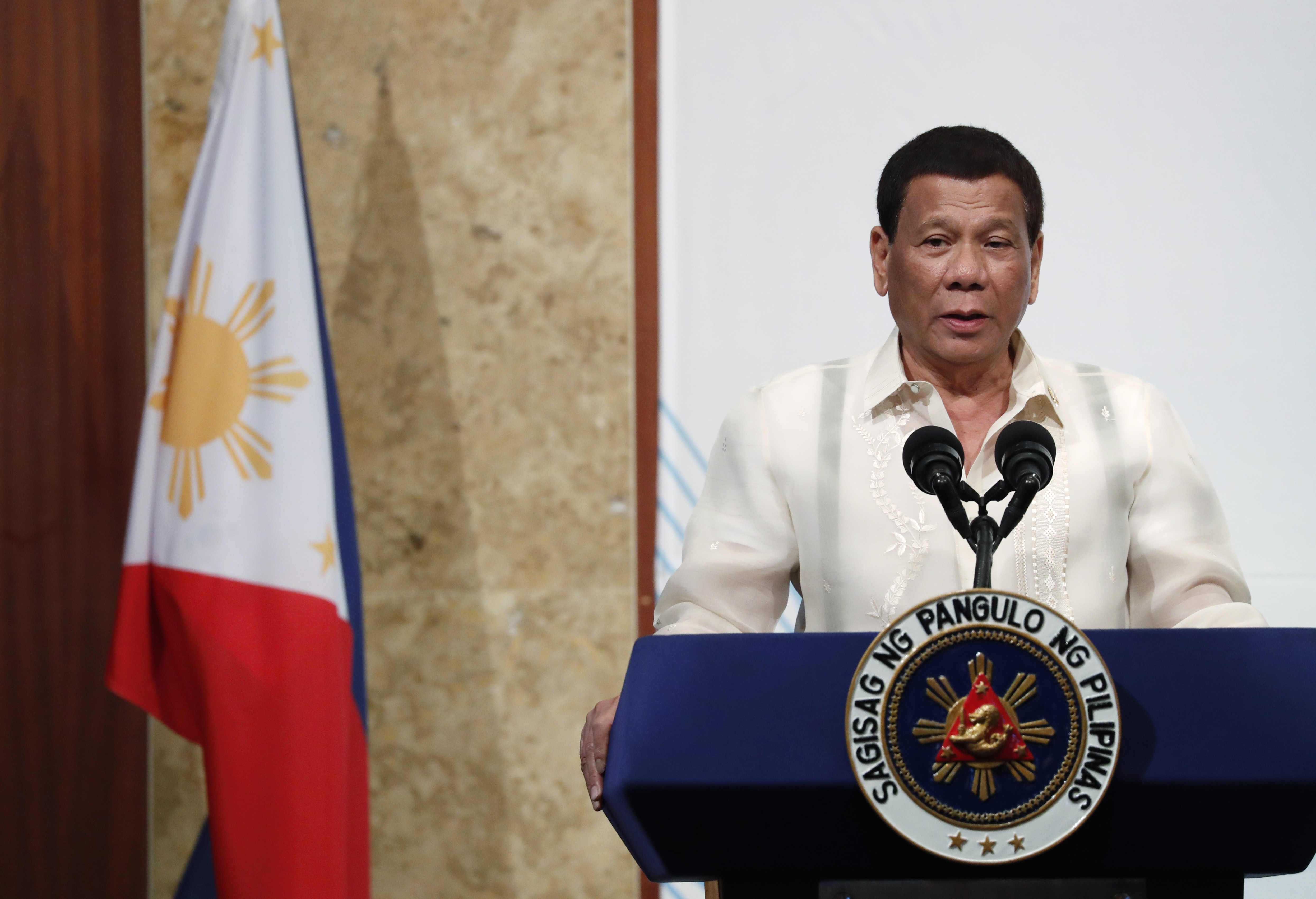 Philippine bishops react after Duterte calls God 'stupid'