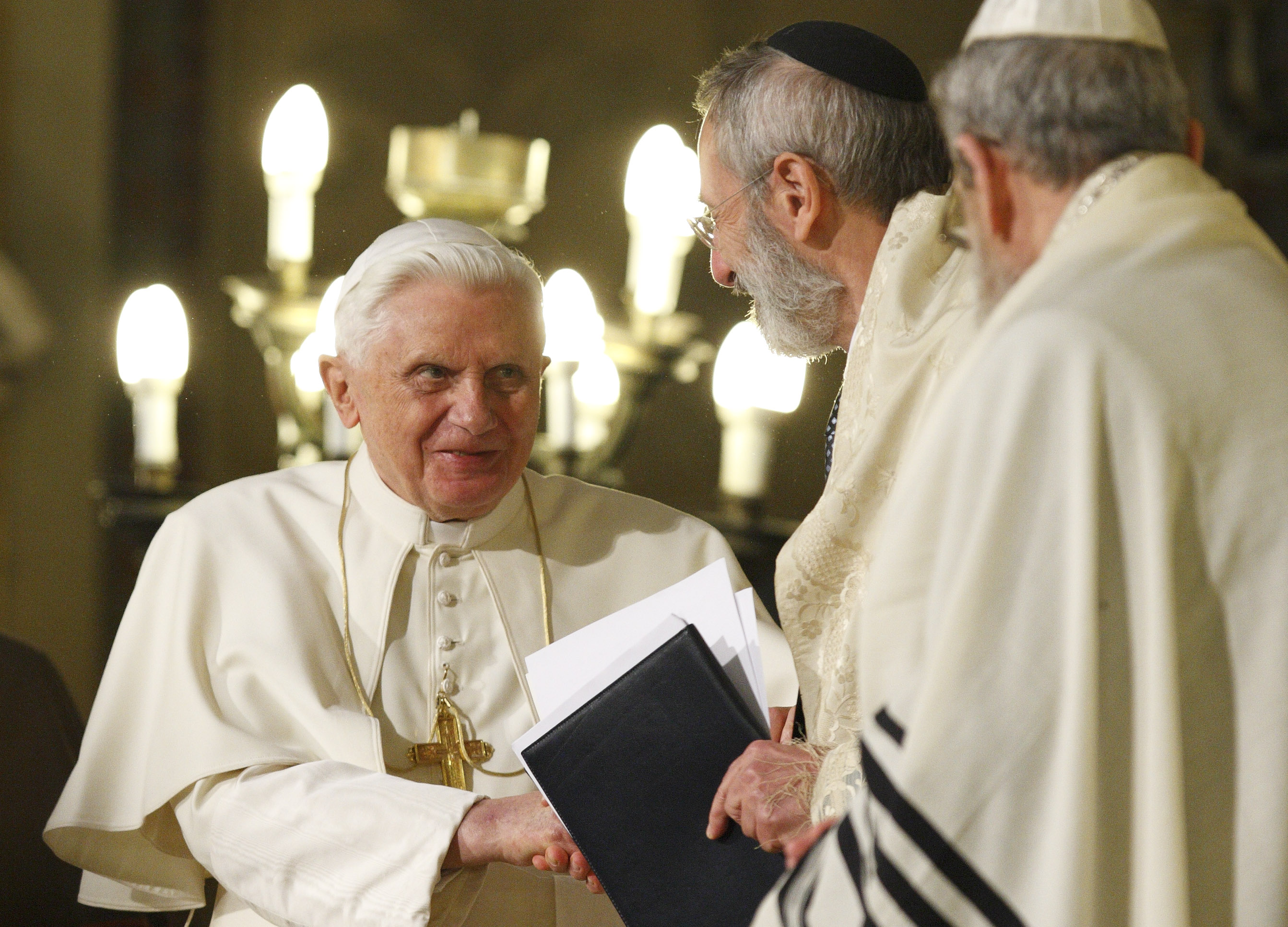 Austrian and German Rabbis reconciled with Pope Benedict XVI 