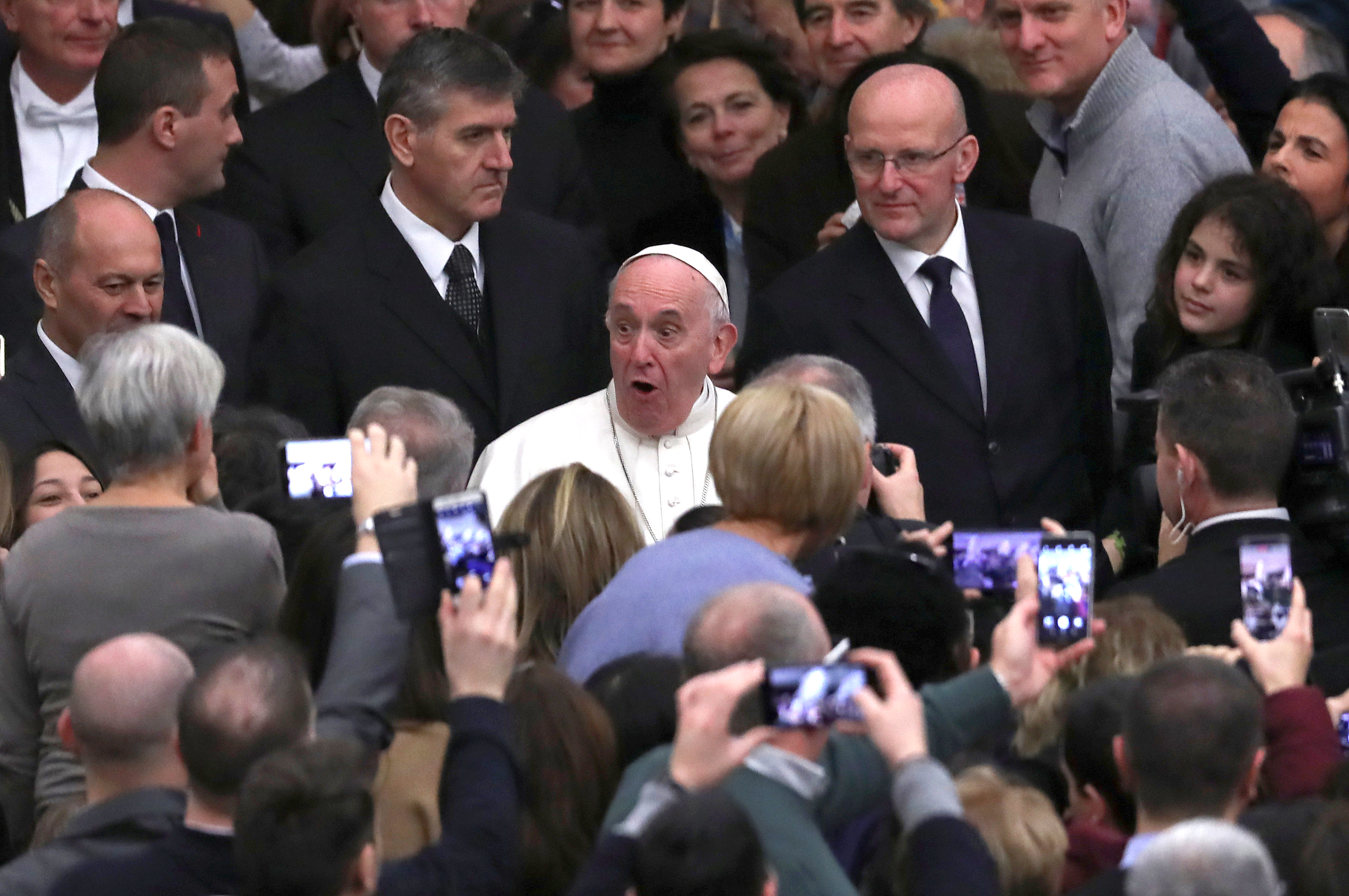Being holy is what brings joy, pope tells Vatican employees