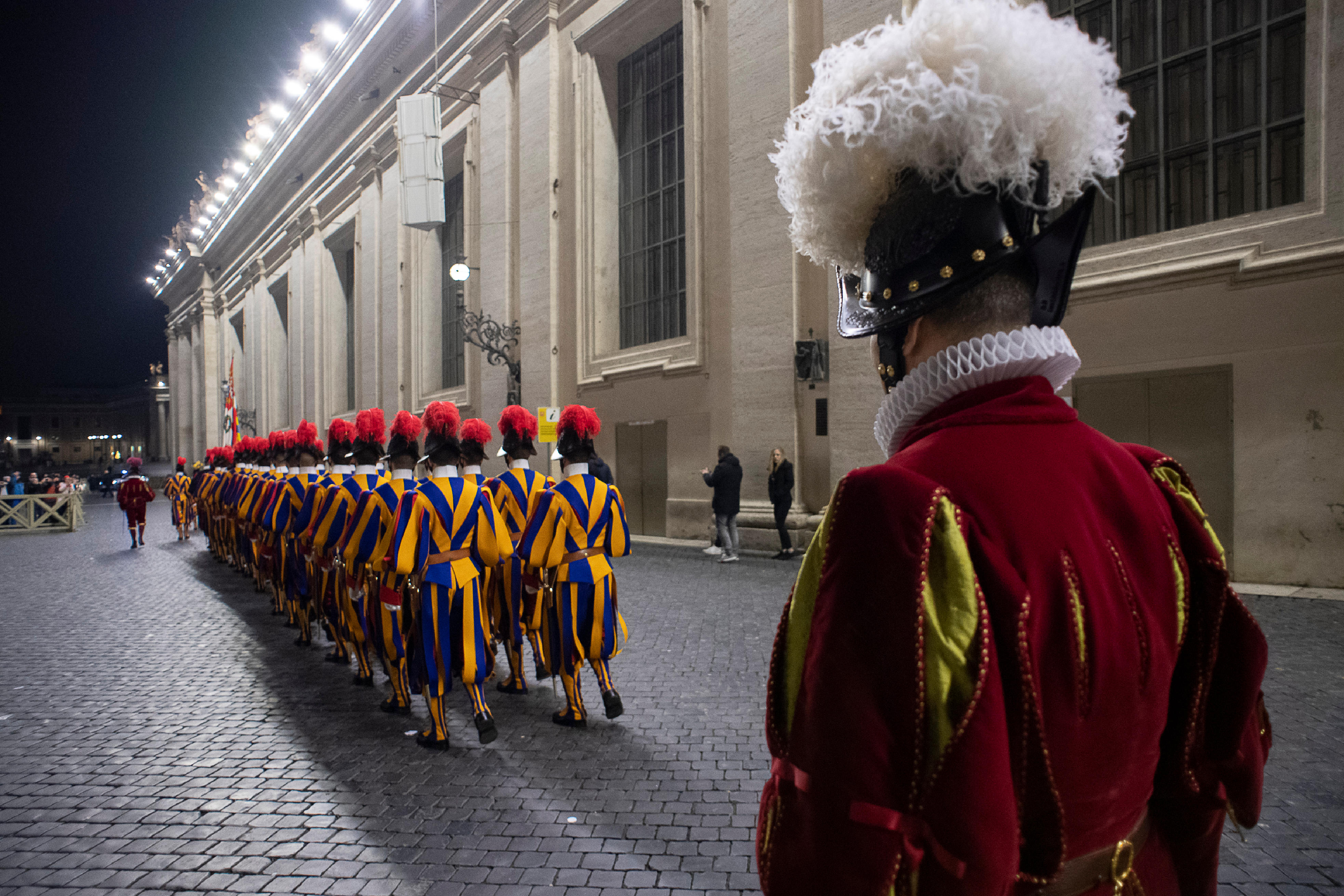 Swiss Guard replaces metal helmets with 3D-printed plastic headgear