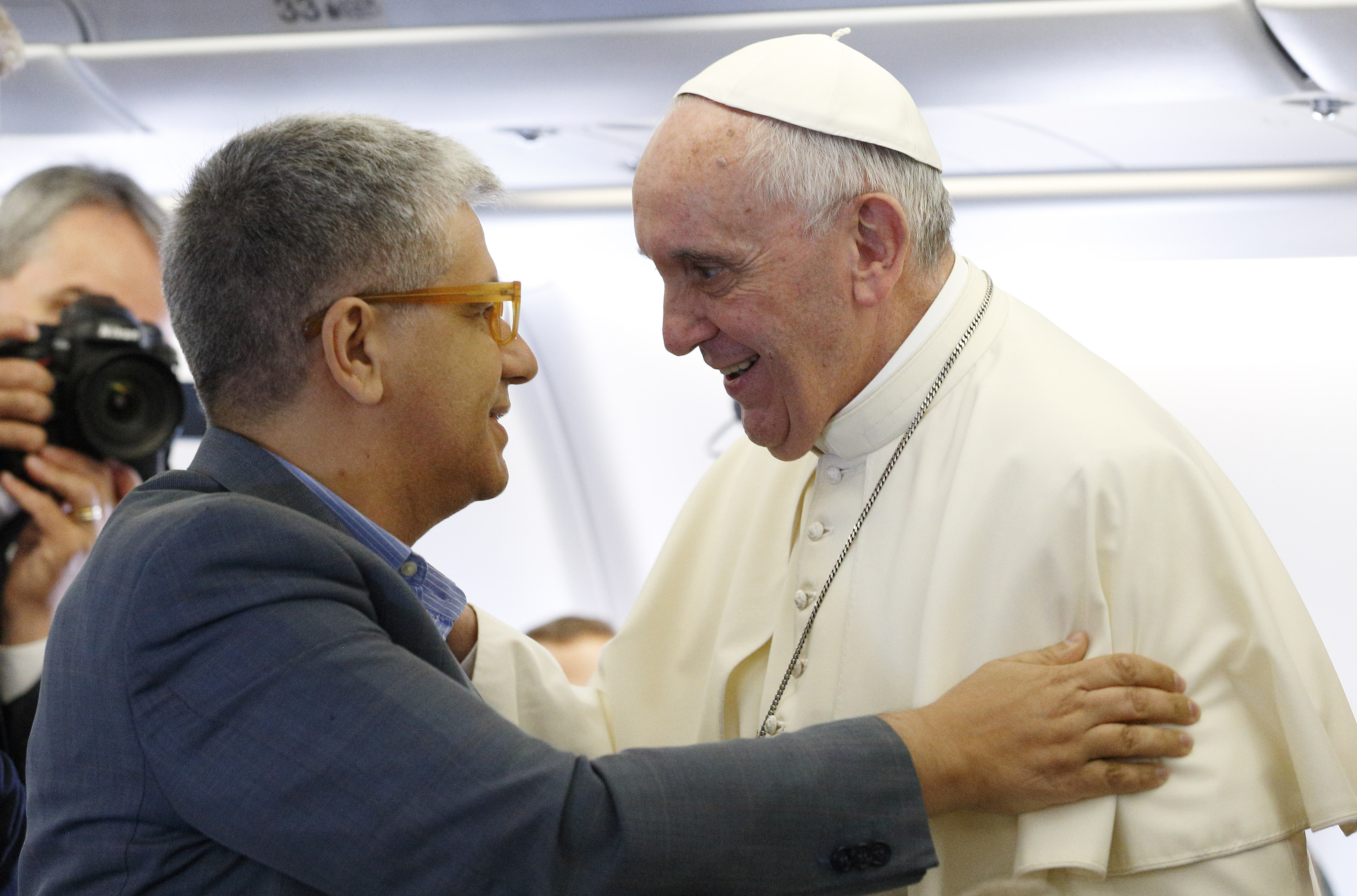 Vatican official criticises judgmental Catholic media
