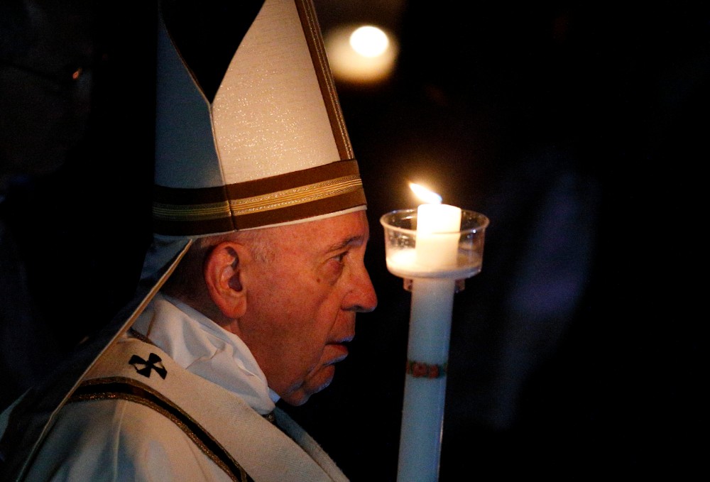 Pope at Easter Vigil tells Catholics: don't have "museum faith" 