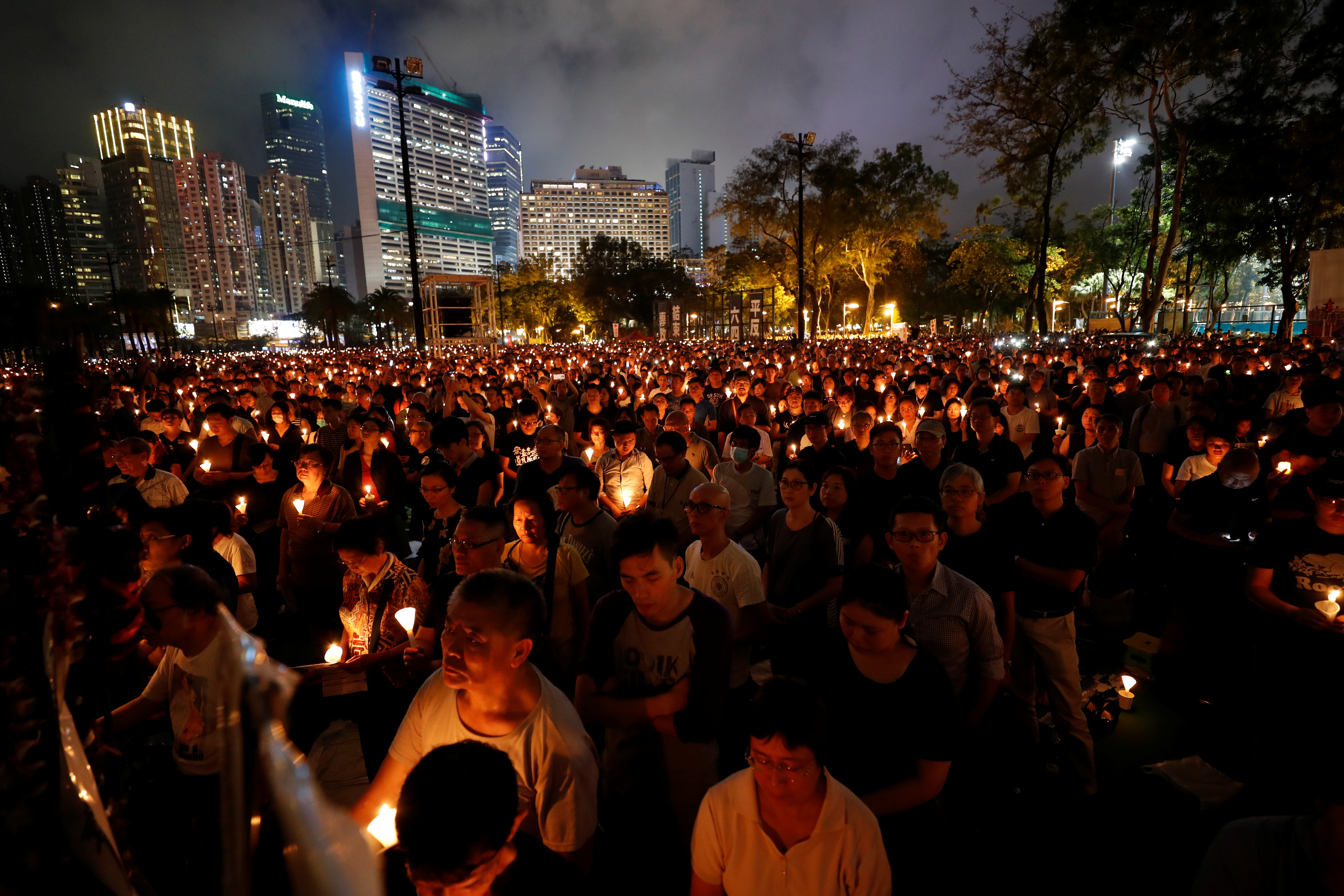 Thousands join Hong Kong vigil commemorating Tiananmen massacre