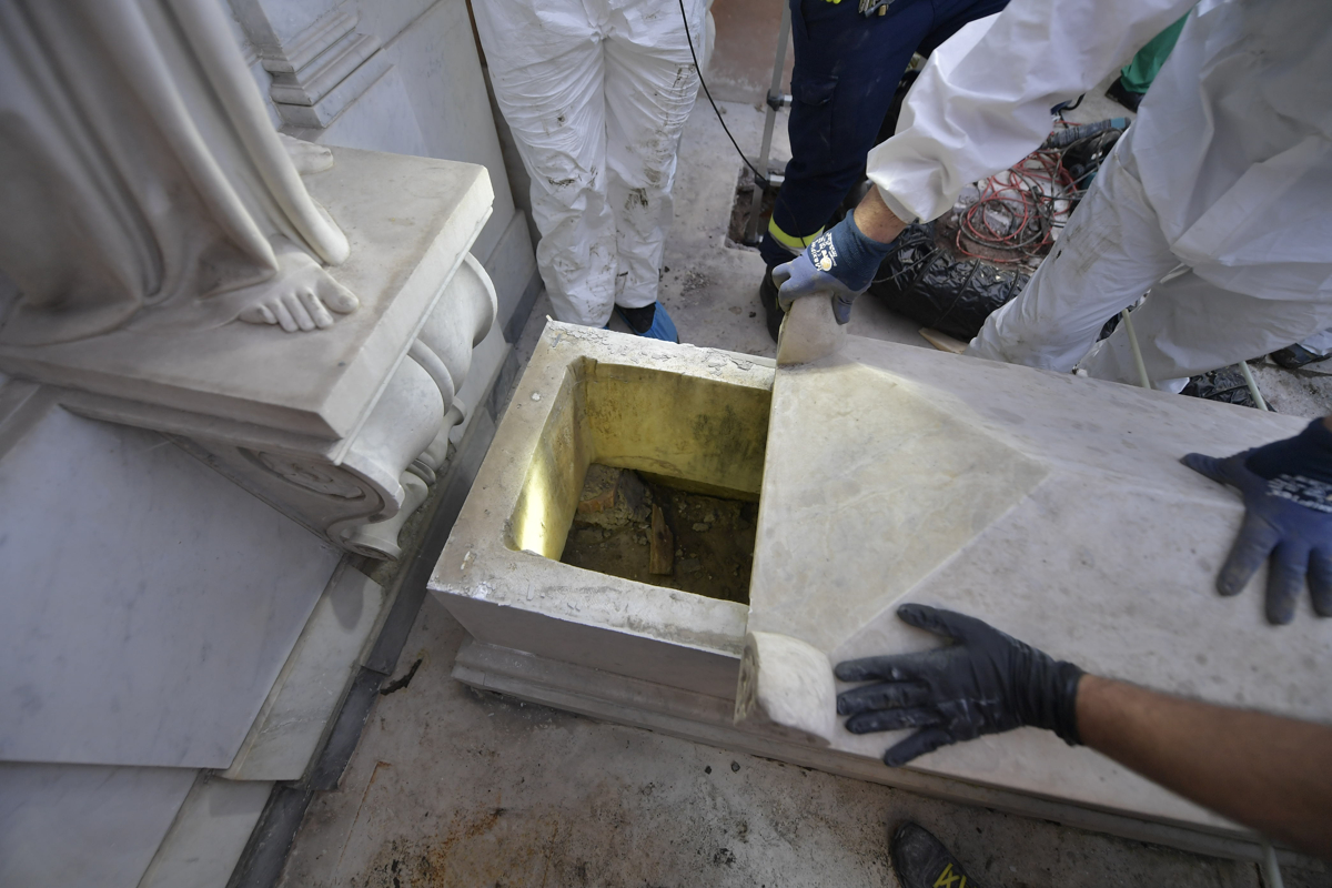 Search for missing woman yields empty tomb