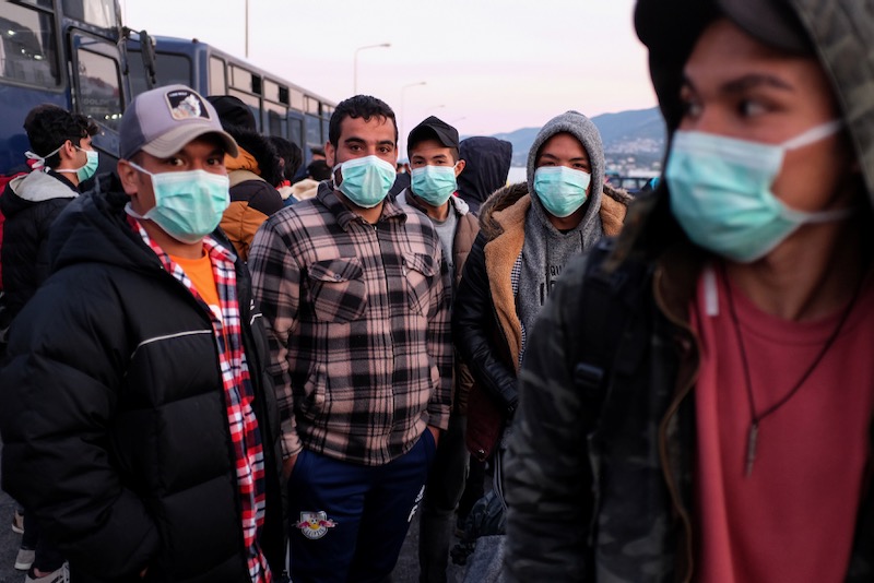 Move refugees from Greece to avoid pandemic disaster