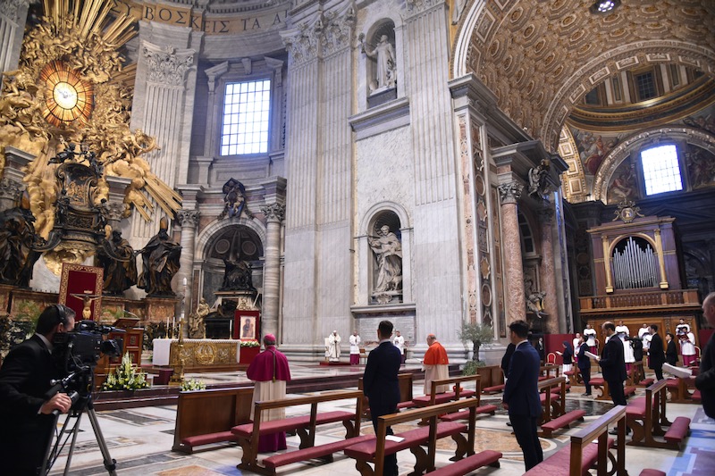 Vatican reveals huge online growth over Easter
