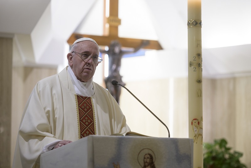 Pope prays for prudence in behaviour