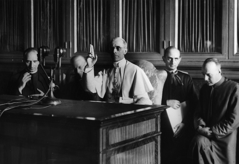 Polish historian questions claims about Pius XII