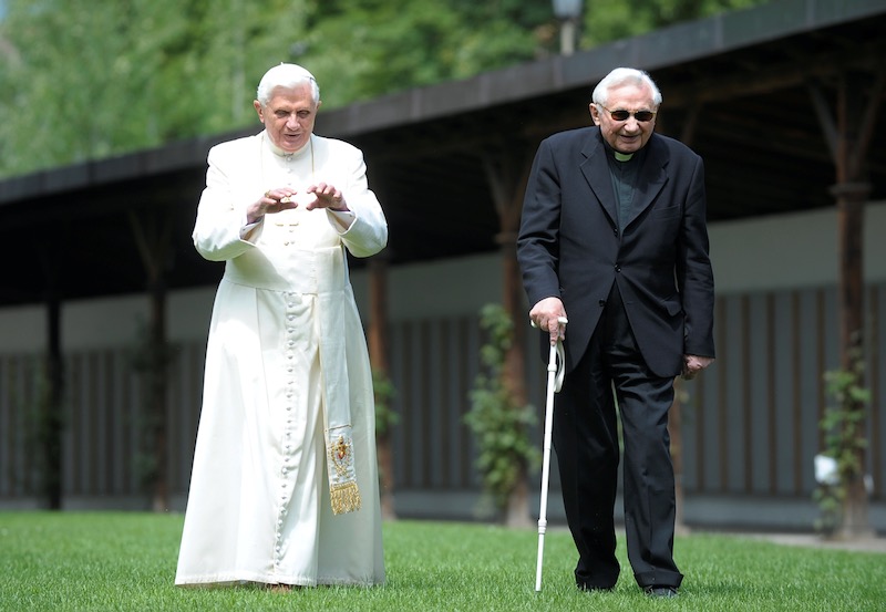 Georg Ratzinger dies at 96