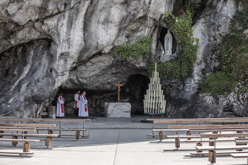 Lourdes to hold first 'virtual pilgrimage' next week
