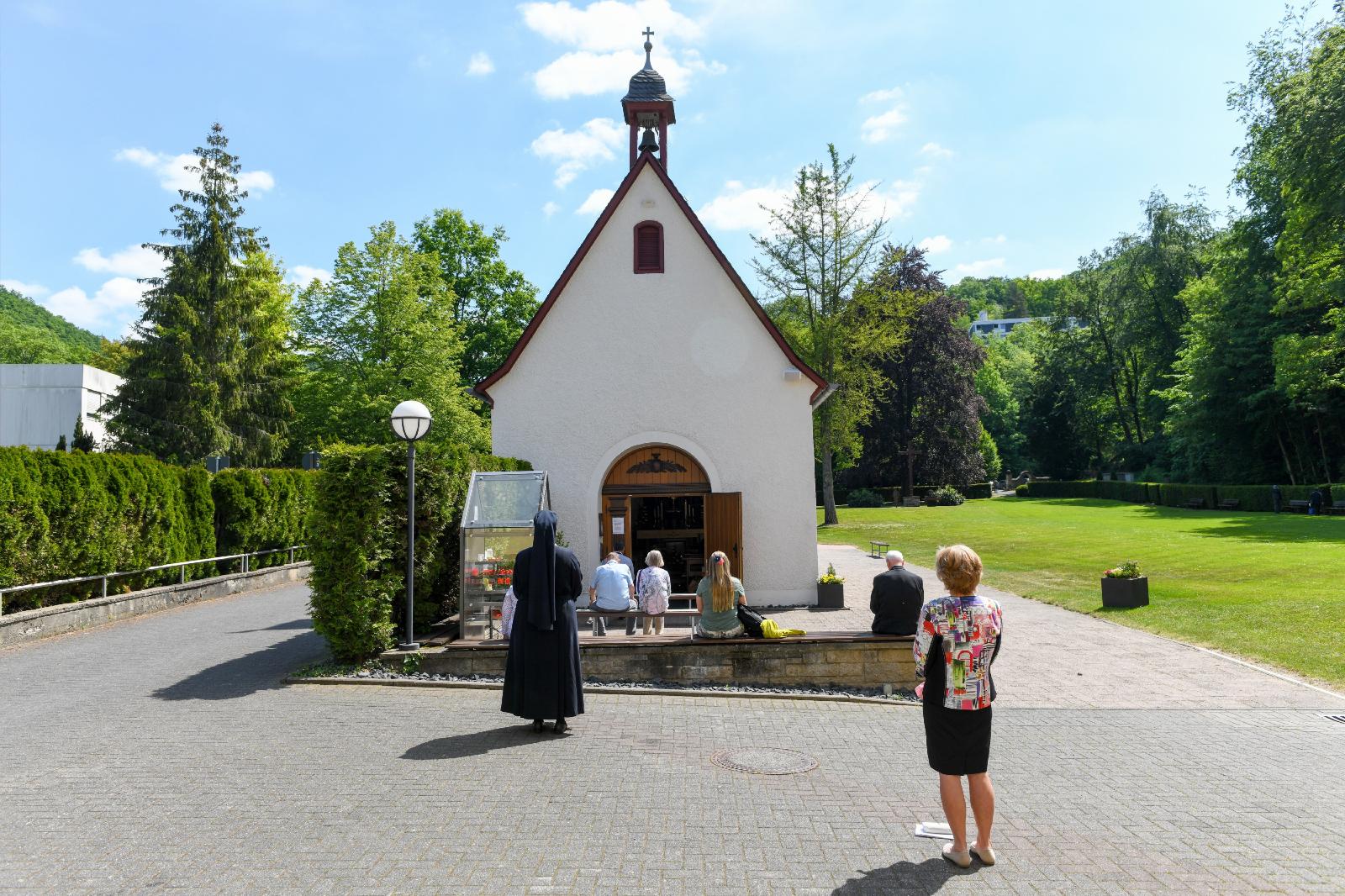 Bishop orders new look at claims against Schonstatt founder