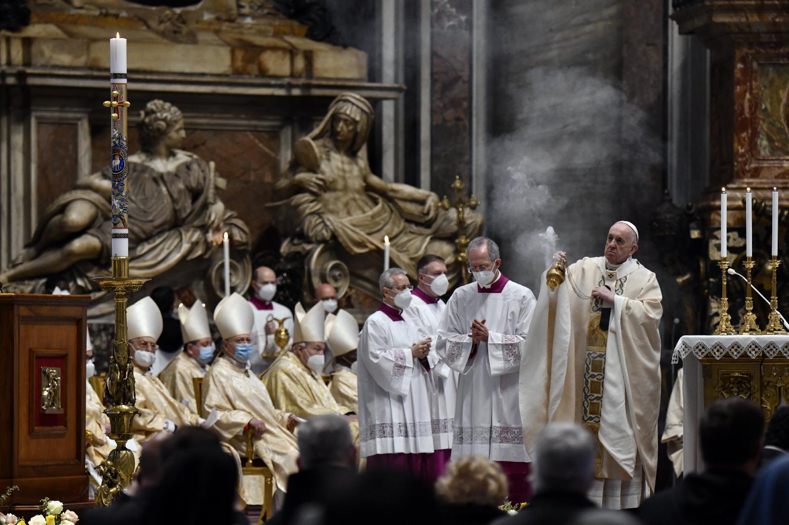 Pope calls for end to wars in Easter message 