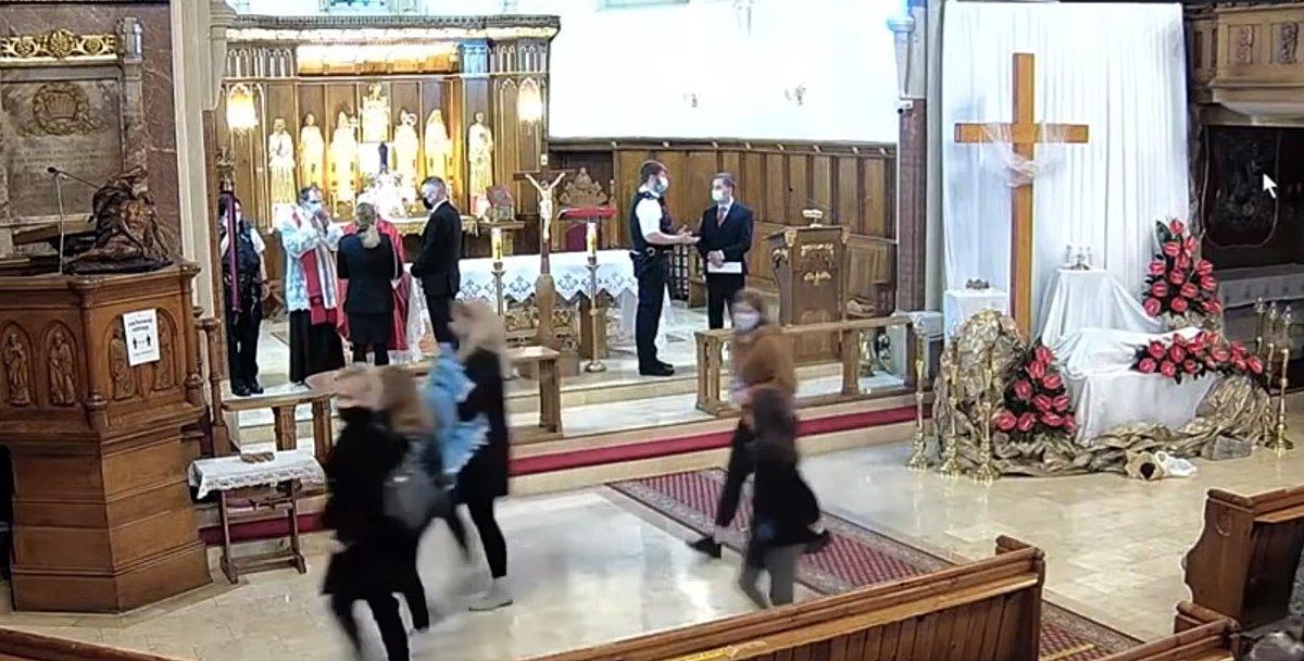 Police urged to admit 'mistake' at Polish Mass