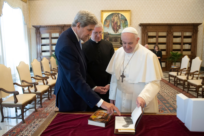 Kerry confirms Pope visit to Glasgow for Cop26