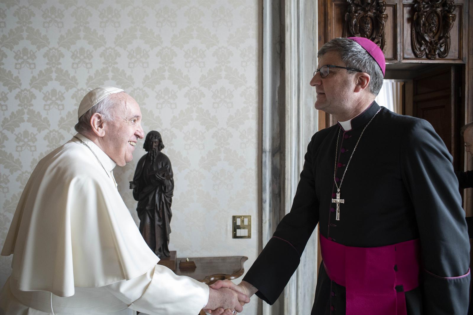 French bishops send two synodality reports to Rome