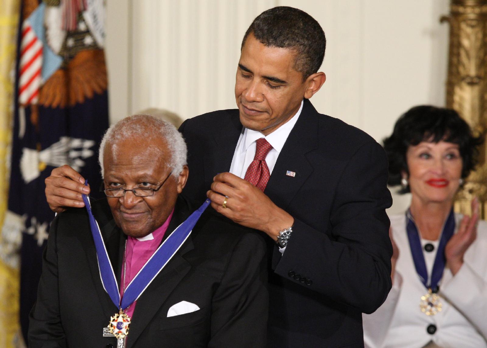 Tributes pour in for Archbishop Desmond Tutu 